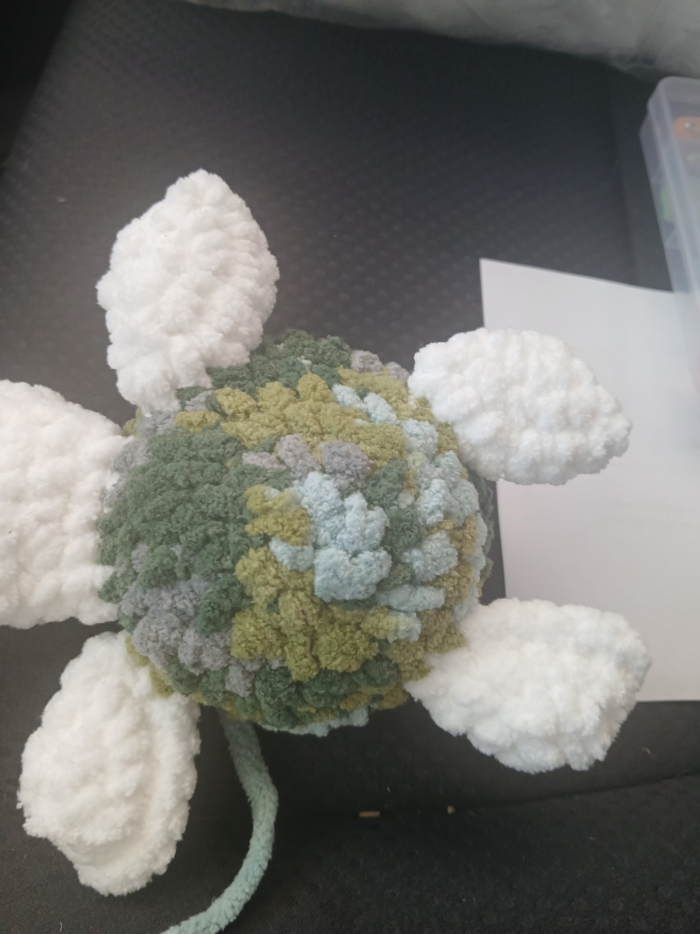 Crochet turtle